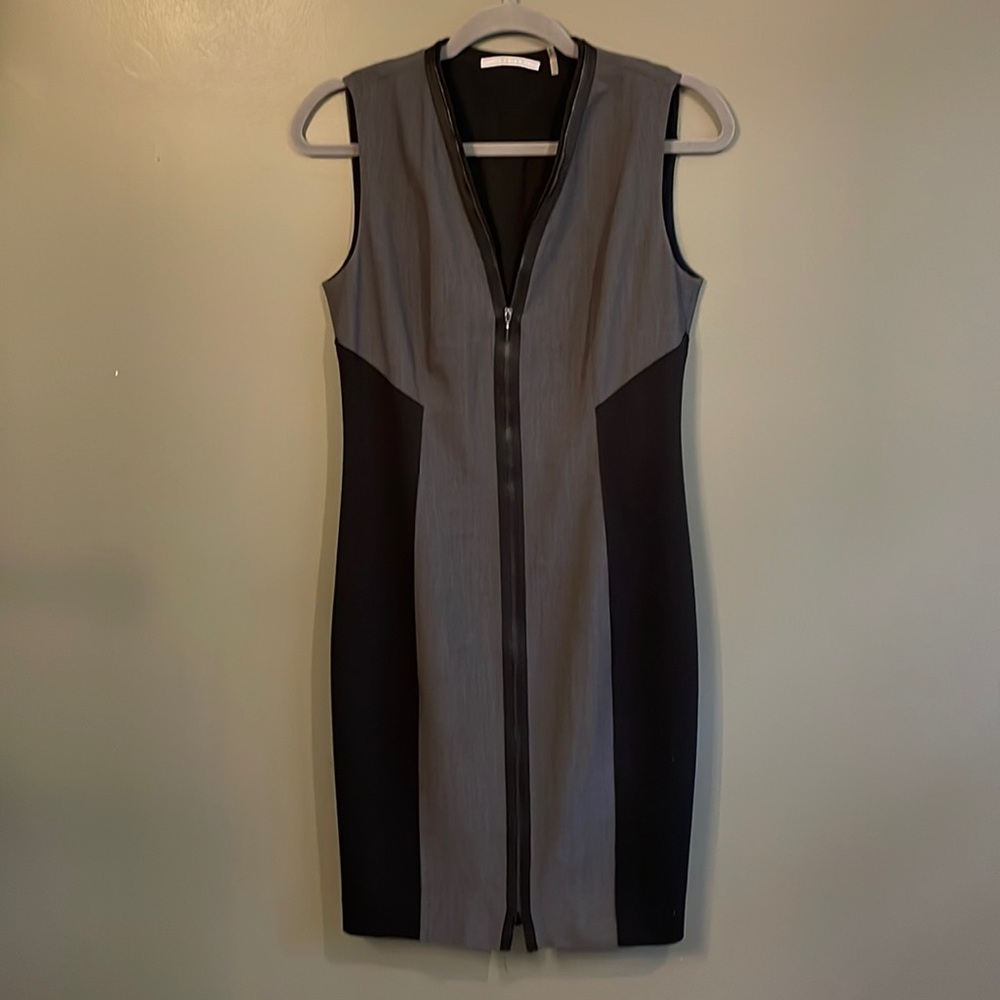 Tahari size 4 black and grey dress